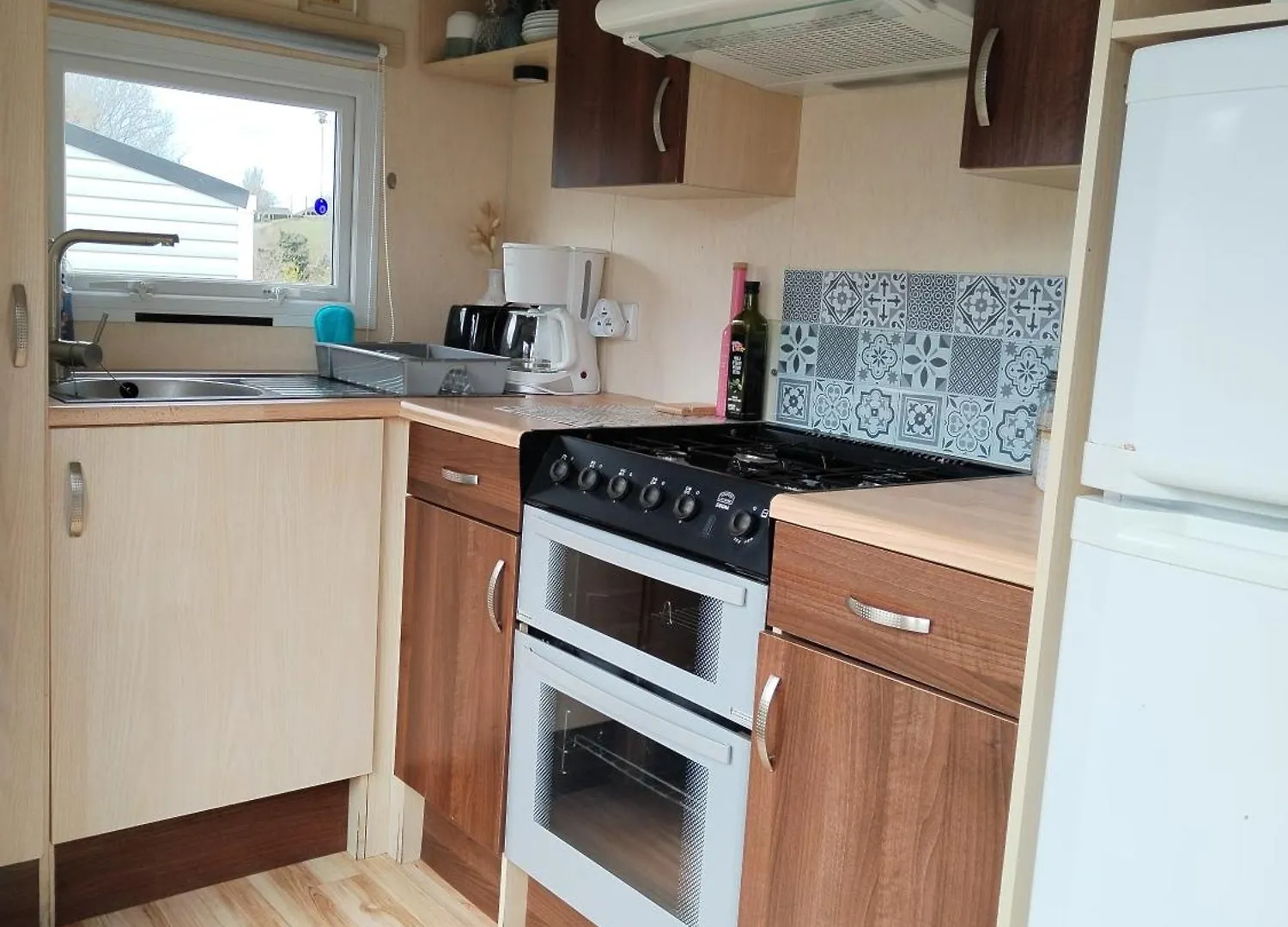Mobil Home 6 Personnes Au Camping Paradis Du Quinquis Клоар-Карноэ Франция