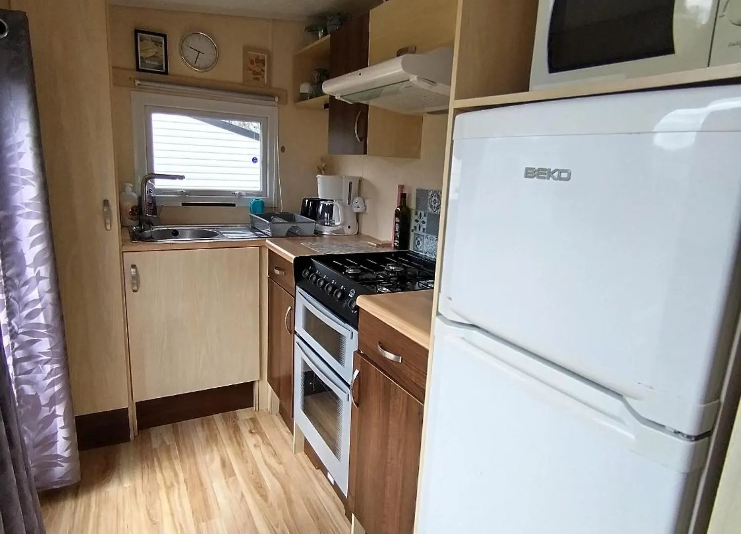 Mobil Home 6 Personnes Au Camping Paradis Du Quinquis Клоар-Карноэ 0*,  Франция