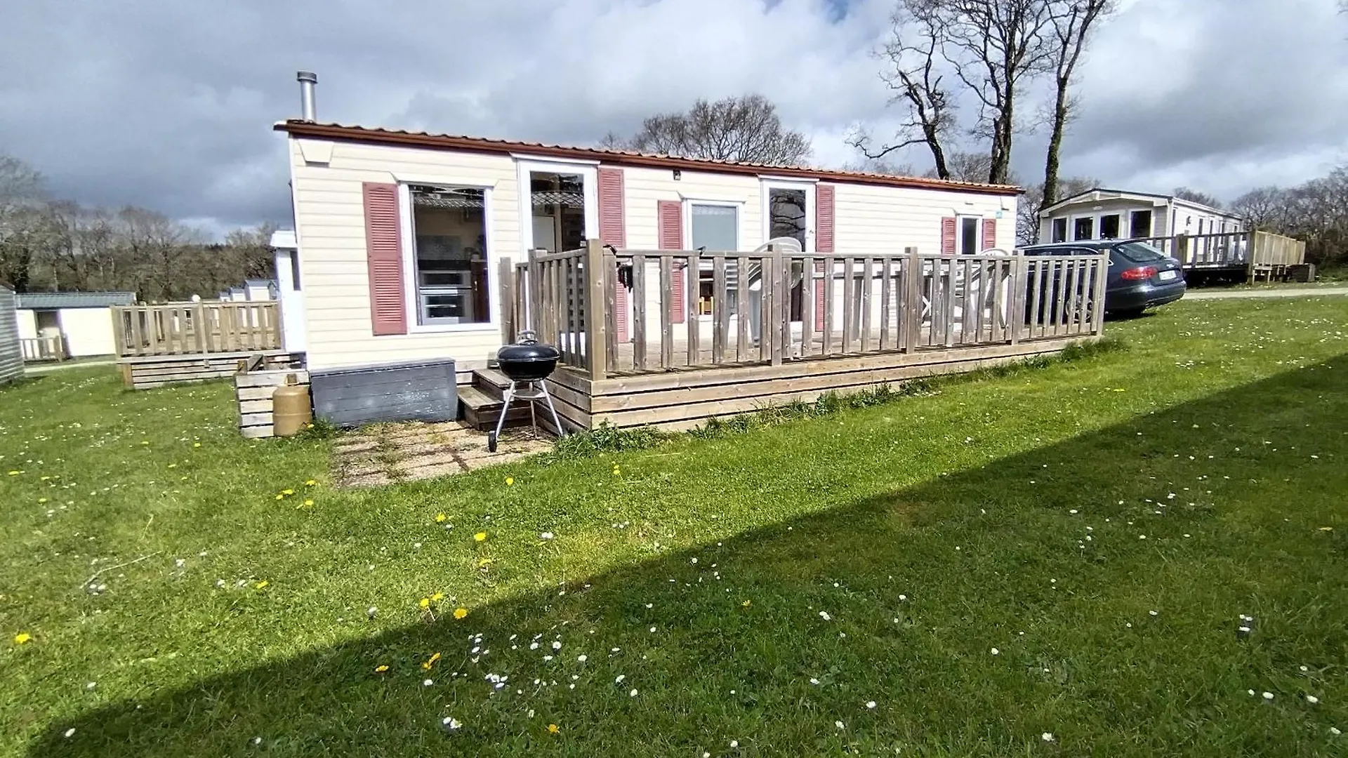 Mobil Home 6 Personnes Au Camping Paradis Du Quinquis Клоар-Карноэ Франция